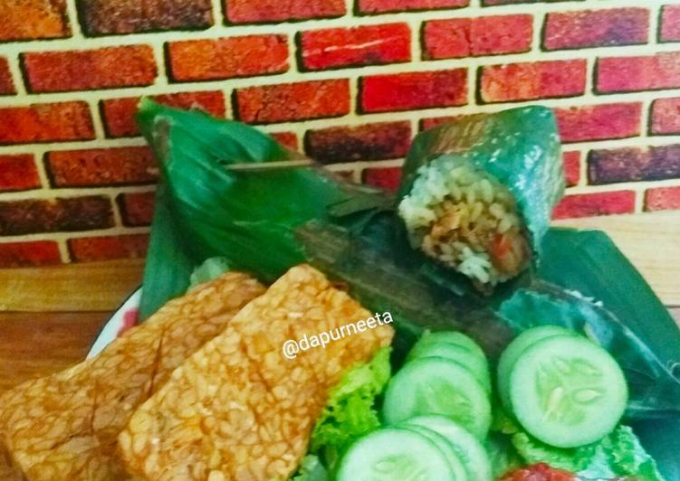 Nasi bakar tongkol