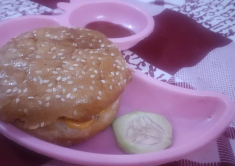 Aloo tikki burger(mc donald style)