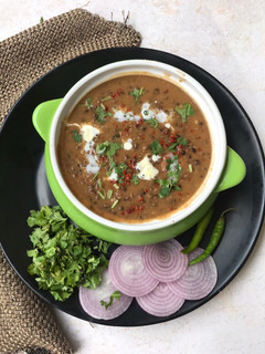 दाल मखनी और जीरा राइस(dal makhani aur jira rice recipe in hindi) रेसिपी मुख्य फोटो