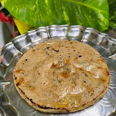 A picture of Pearl Millet Roti.