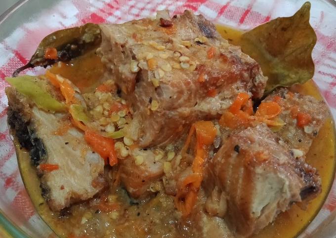 Ternyata ini lho! Bagaimana cara memasak Ikan Asap Masak Kuah Pedas dijamin lezat