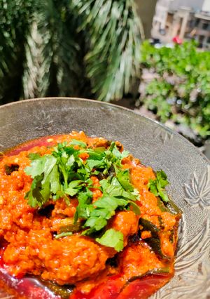 A picture of Dahi Bhindi.