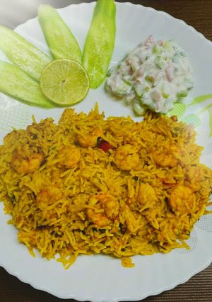 A picture of Shrimp biryani.