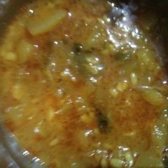 A picture of Ghiya.