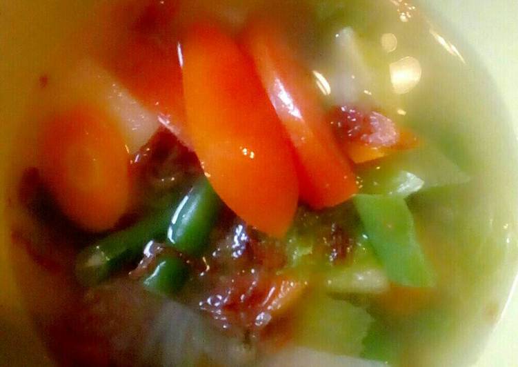 Sayur sop serba simple