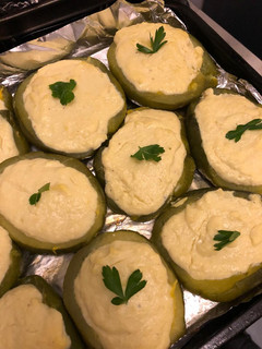 Una foto de Zapallitos rellenos de ricotta 😋