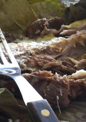 A picture of Grilled Fish in Banana Leaf with Xoconostle.