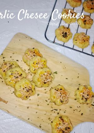 Foto resep Garlic Chesee Cookies