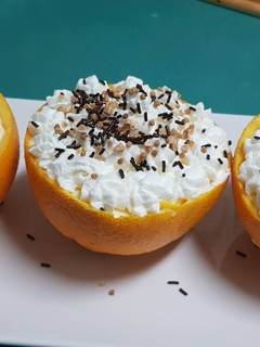 Una foto de Naranjas rellenas con dulce de melocotón