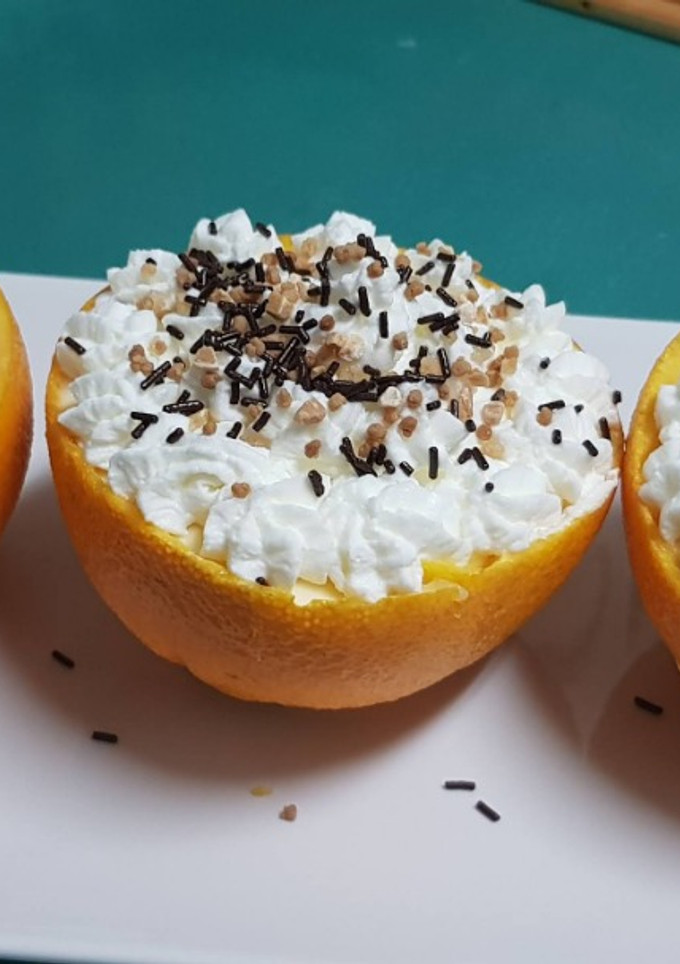 Una foto de Naranjas rellenas con dulce de melocotón