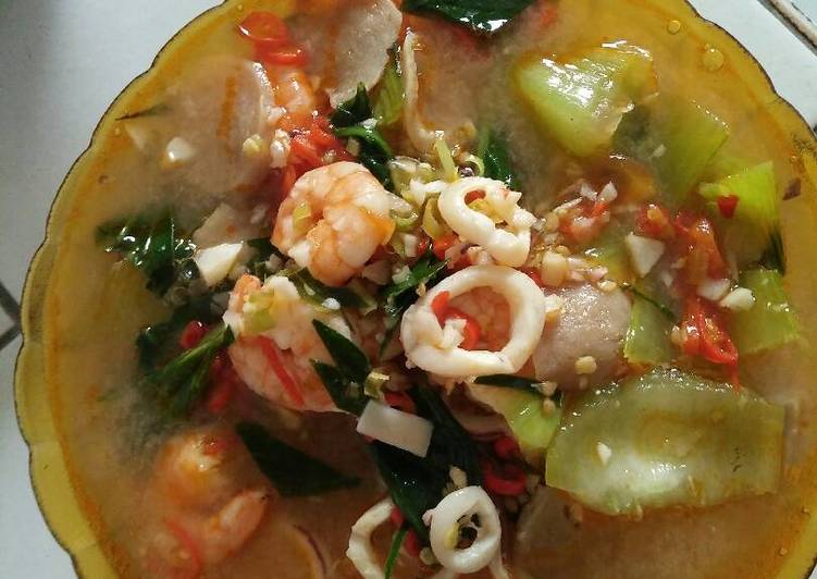 Resep Tom Yam Seafood Sayur Yang Enak