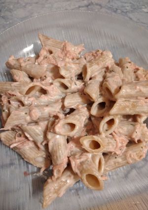 Sonkás-sajtos tészta recept fotója