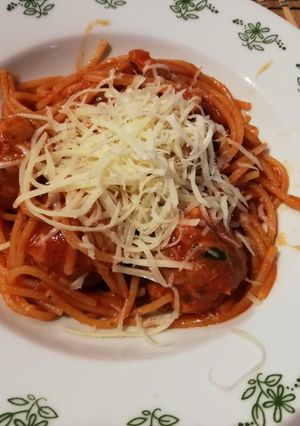 GM spagetti húsgombóccal recept fotója