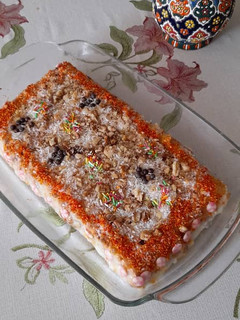 عکسی از دستور کیک یخچالی وانیلی