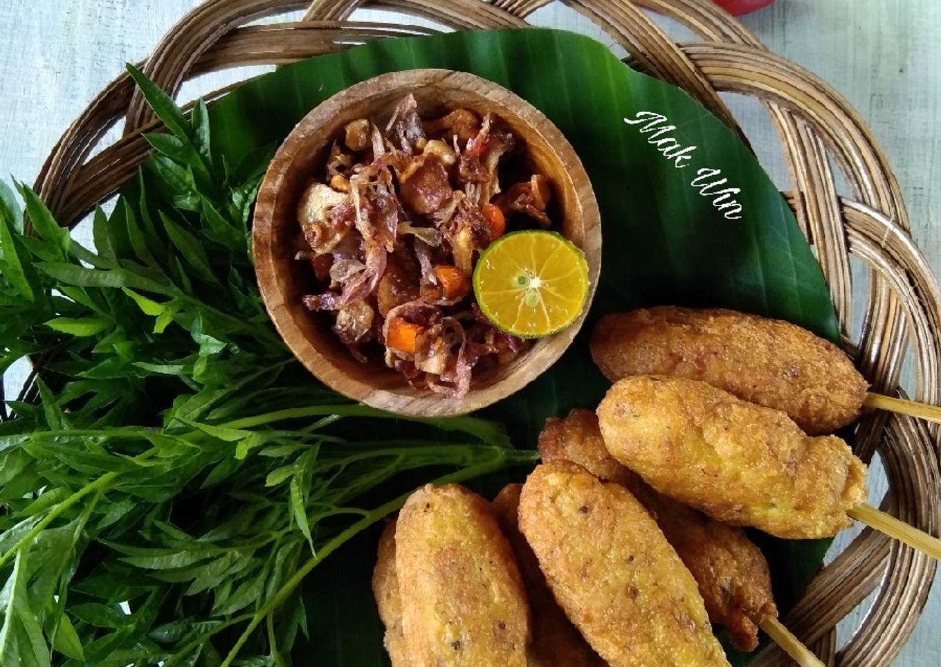 Sate lilit goreng
