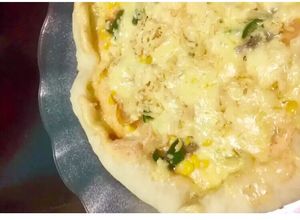 Foto resep Pizza Teflon Ala2 With Mozzarella Cheese + Cheddar Cheese