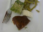 Una foto de dos jitomates