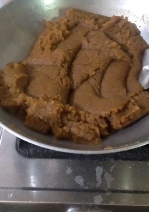 શીરો (shiro recipe in Gujrati) રેસીપી મુખ્ય ફોટો