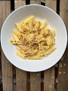 Una foto de Macarrones a la carbonara sin gluten y sin lactosa