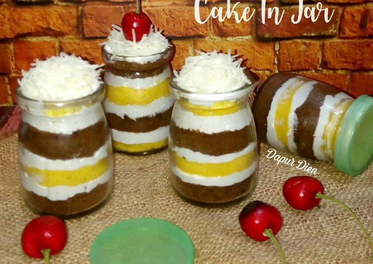 Pumpkin Cake In Jar