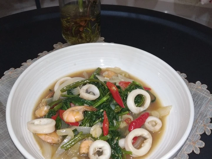 Cara Gampang Membuat Resep 199. Cah Kangkung Seafood Saos Tiram yang Enak Banget Anti Ribet, Sempurna