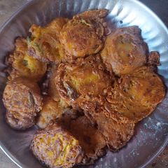 A picture of Bengali Beguni.