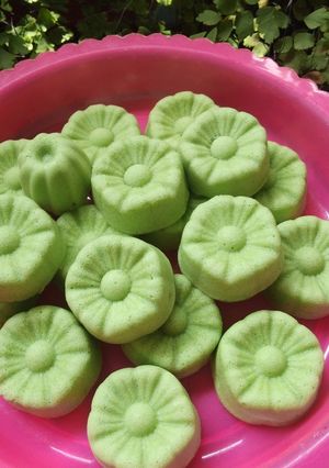 Foto resep Bolu sakura pandan ekonomis (no telur no mixer)