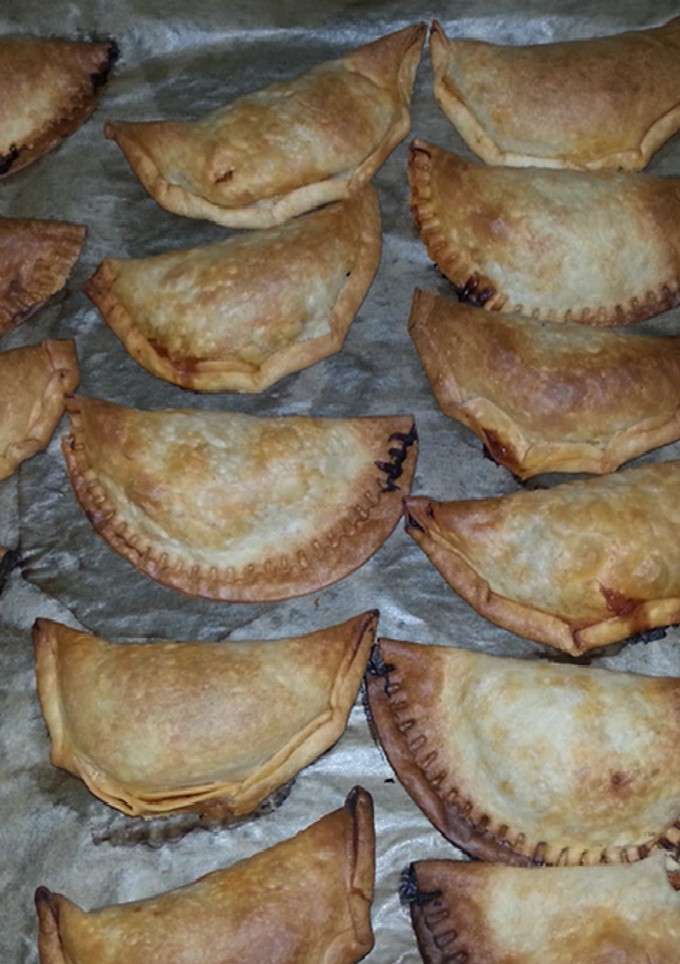 Una foto de Empanadillas de atún en el horno