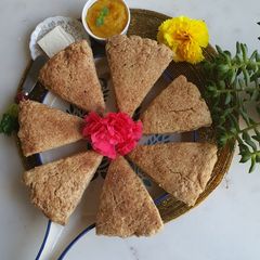 A picture of Cinnamon Scones.