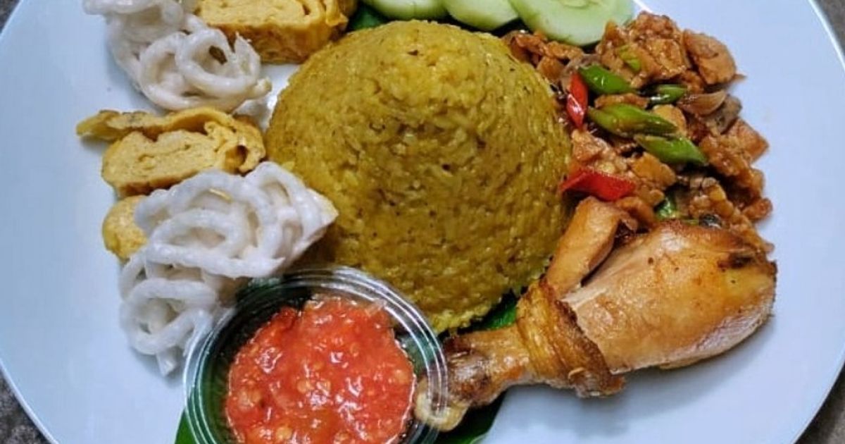 Set Nasi Kuning