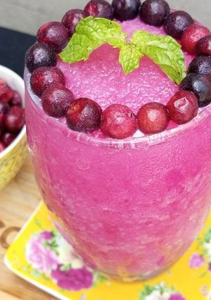 A picture of Falsa Slush /Grewia slush💜.