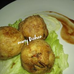A picture of Yam Balls.