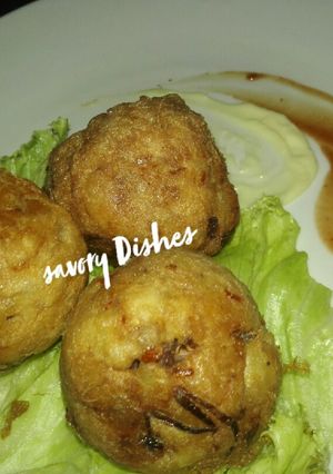 A picture of Yam Balls.