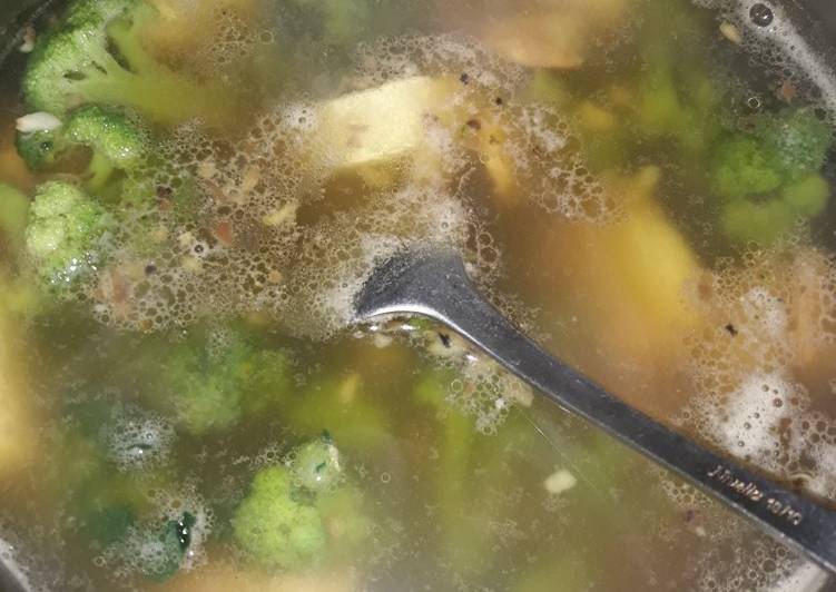 Sup Brokoli Tofu untuk anak malas makan