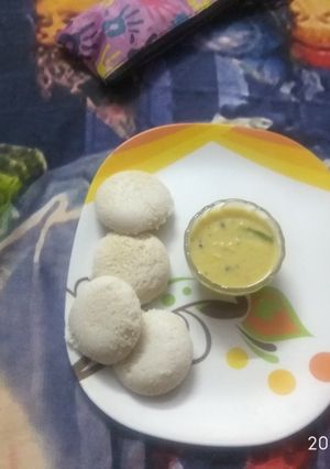 A picture of Homemade, Healthy to eat idlis with Chutney!.