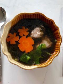 รูปของ ต้มจืดสาหร่ายหมูเด้ง 🍲