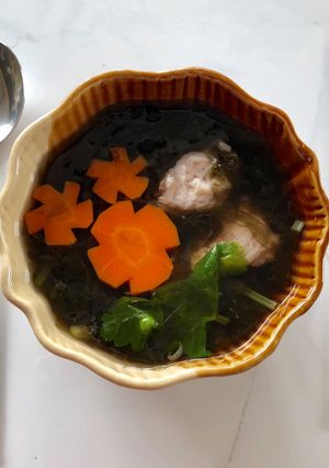 รูปของ ต้มจืดสาหร่ายหมูเด้ง 🍲