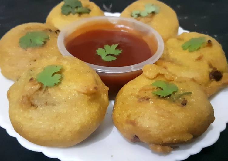 Recipe of Super Quick Homemade Aloo Pakora Recipe I Boiled Potato Pakora