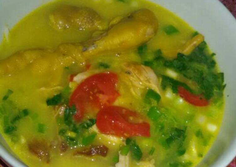 Soto ayam ceker(DEBM)