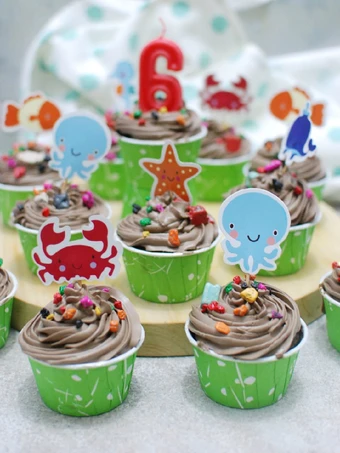 Langkah Mudah untuk Menyiapkan Resep  Cup Cake Coklat Ultah yang Enak Banget, Enak