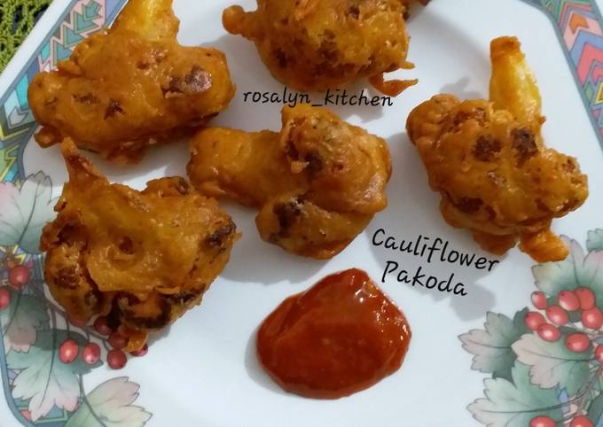 Cauliflower Pakoda - South Indian Style Recipe