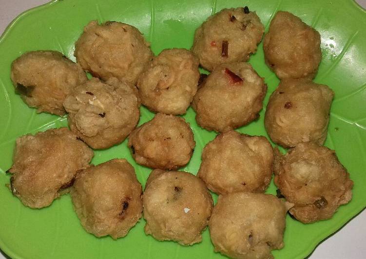 Tahu bulat nyonyor isi mie