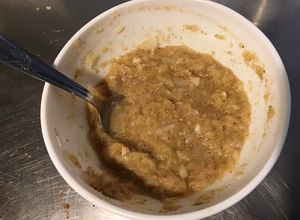 Une photo de Farce à l anis,oignon et gingembre (pour poissons au four)
