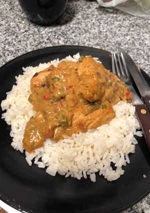 Una foto de Arroz con pollo a la mostaza y verdeo