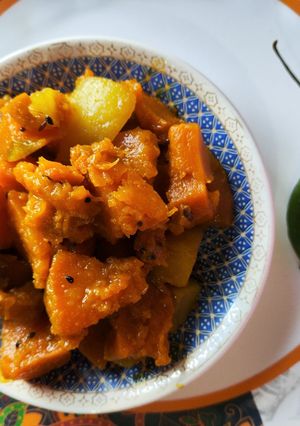 A picture of Pumpkin ki sabji.
