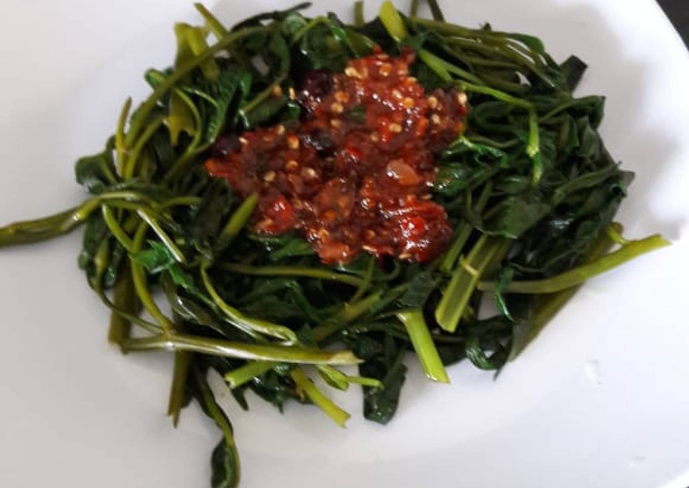 Rujak kangkung ala anak kost