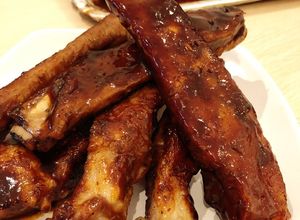 Hình của món Sườn nướng BBQ bỏ lò.