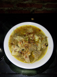 Foto resep Lontong kikil surabaya