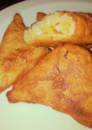 A picture of Vegetable samosas.