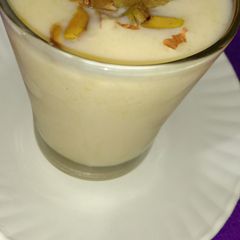 A picture of Mango Shake.